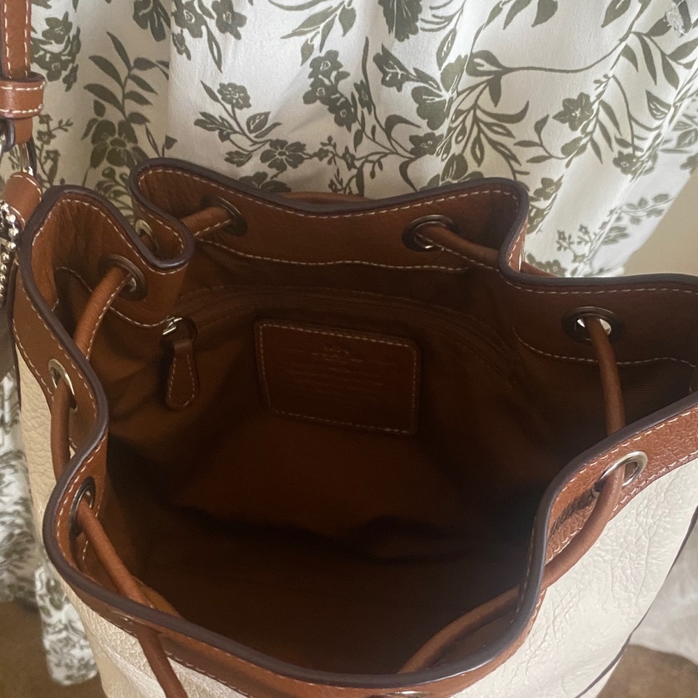Coach Cream and Brown Crossbody Bag - Picture 5 of 5